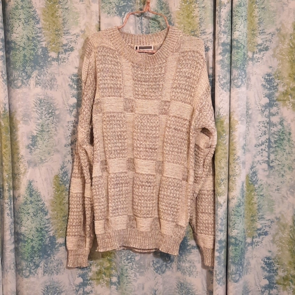 Grey and cream knitted fisherman sweater size men's large